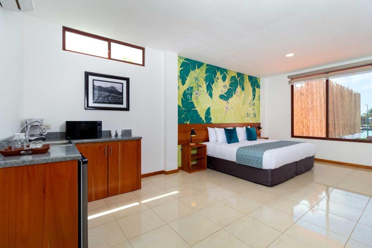 Plaza Luna Suites Пуерто-Айора Екстер'єр фото