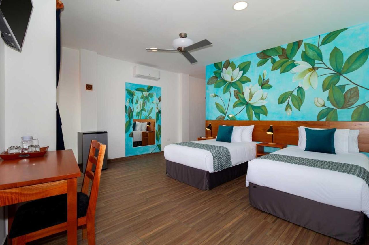 Plaza Luna Suites Пуерто-Айора Екстер'єр фото