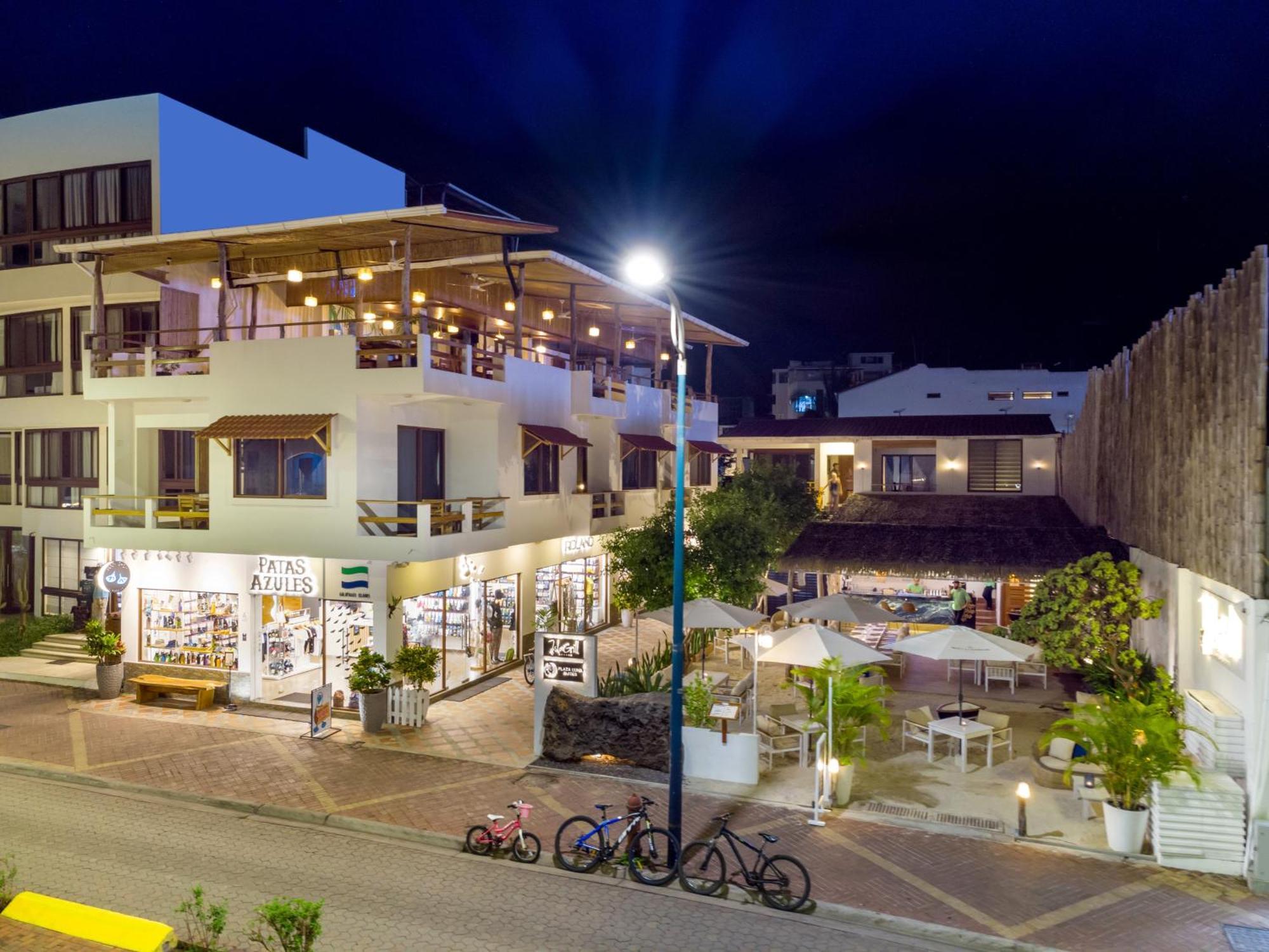 Plaza Luna Suites Пуерто-Айора Екстер'єр фото